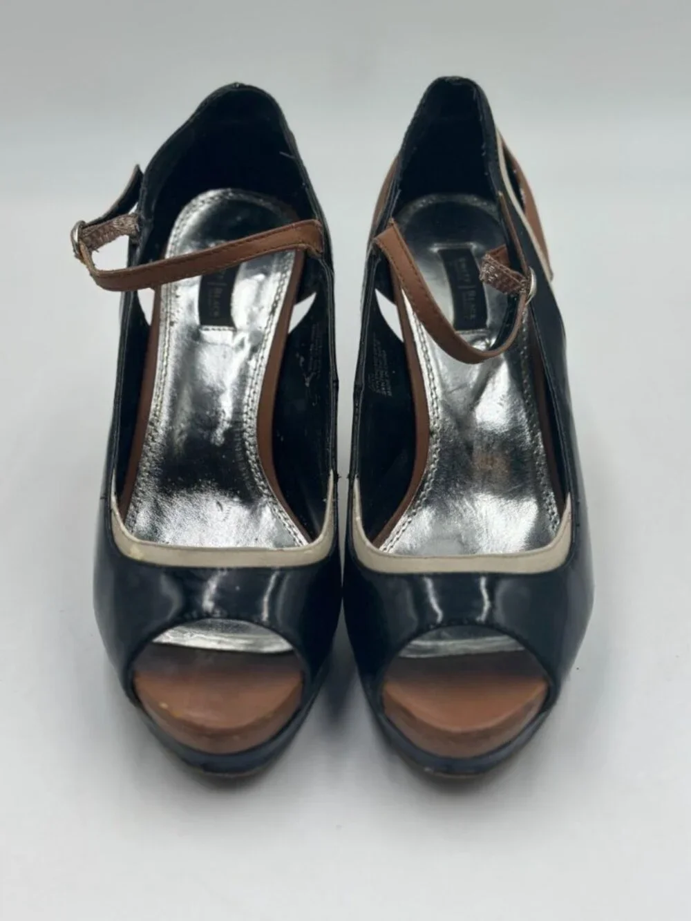 White House Black Market Peep Toe Heels Ankle Strap Pumps 9.5 M 4”